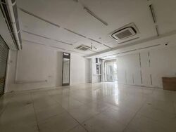 Toa Payoh Central (D12), Shop House #612422731